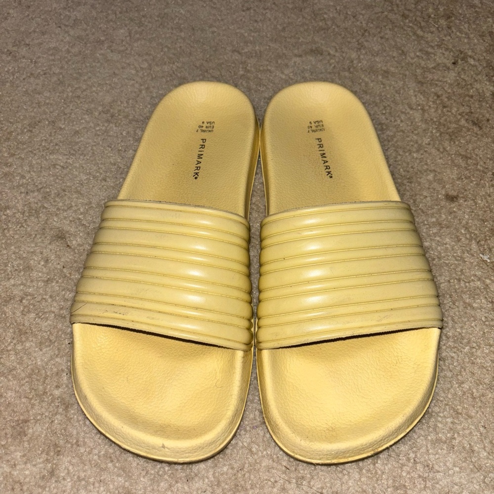 Primark Yellow Slide Sandals Women’s Size 9